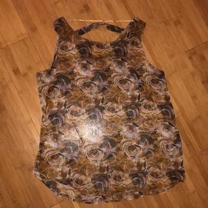 Floral tank